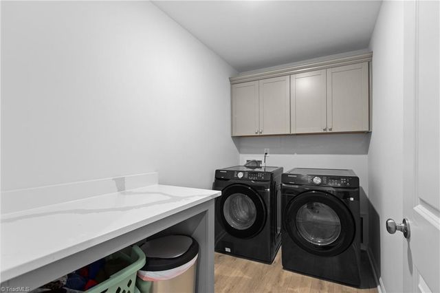 5634 Clouds Harbor Trail, Clemmons, NC 27012