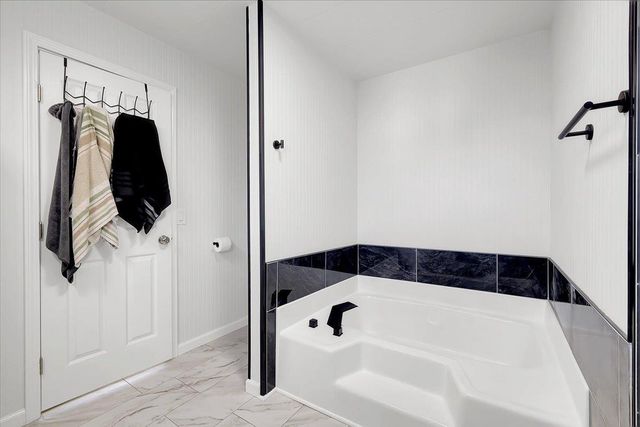 5364 Treasure Hill Dr, Oroville, CA 95966