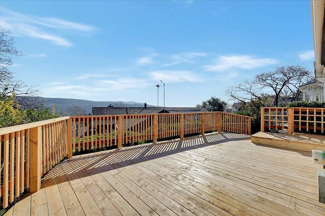 5364 Treasure Hill Dr, Oroville, CA 95966