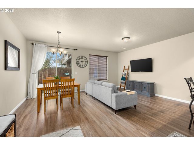 10907 Ne 44TH St, Vancouver, WA 98682