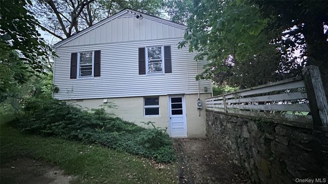 60 Shirley Avenue, Fishkill, NY 12524