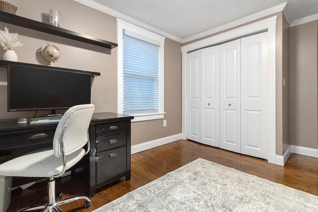 17 Collins Road, Wakefield, MA 01880