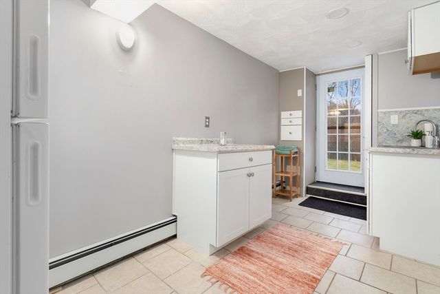 17 Collins Road, Wakefield, MA 01880