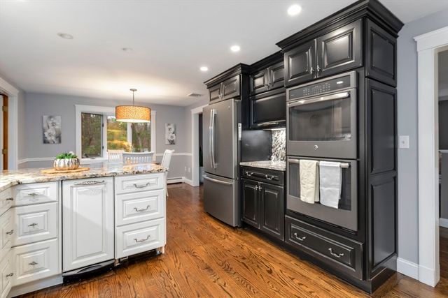 17 Collins Road, Wakefield, MA 01880