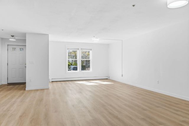 45 New York St Unit 5, Dover, NH 03820