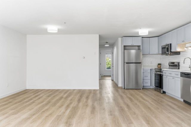 45 New York St Unit 5, Dover, NH 03820
