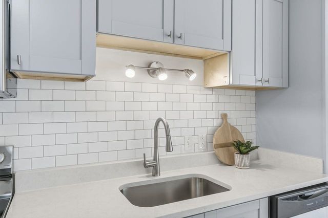45 New York St Unit 5, Dover, NH 03820