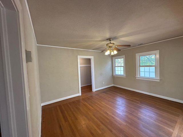 1210 H St, Marysville, CA 95901