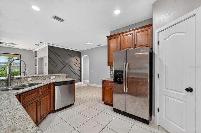 2502 BONTERRA BOULEVARD, Valrico, FL 33594