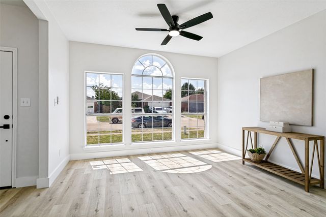 7113 Avington Way, Fort Worth, TX 76133