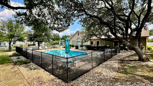 30 Wildwood DR 174, Georgetown, TX 78633