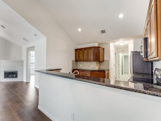 30 Wildwood DR 174, Georgetown, TX 78633