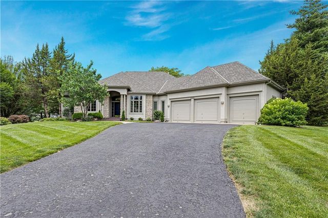 16890 Meadow Lane, Loch Lloyd, MO 64012