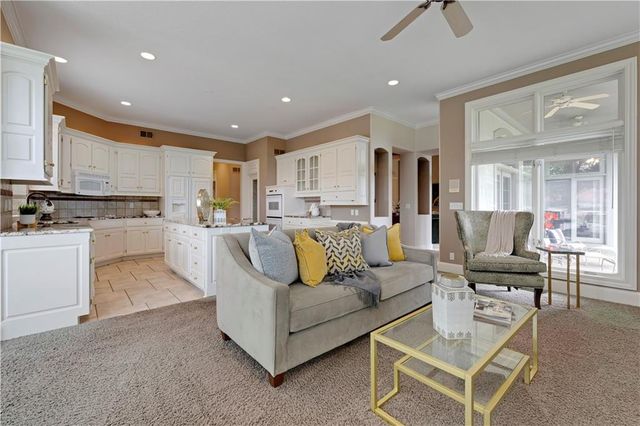 16890 Meadow Lane, Loch Lloyd, MO 64012