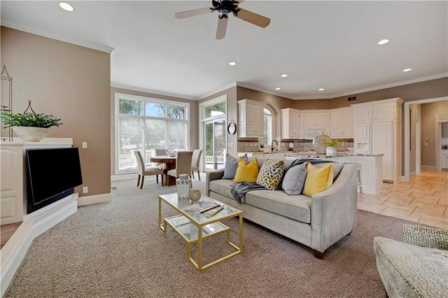 16890 Meadow Lane, Loch Lloyd, MO 64012