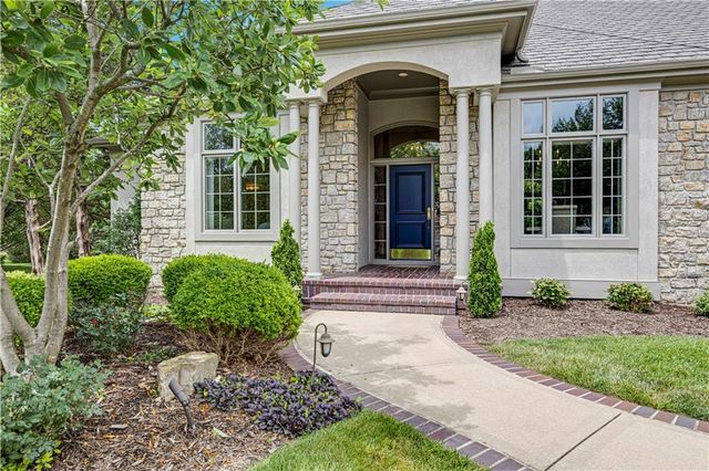 16890 Meadow Lane, Loch Lloyd, MO 64012