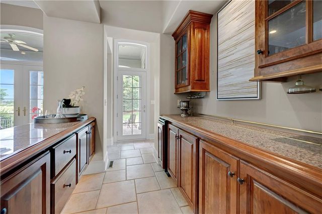 16890 Meadow Lane, Loch Lloyd, MO 64012