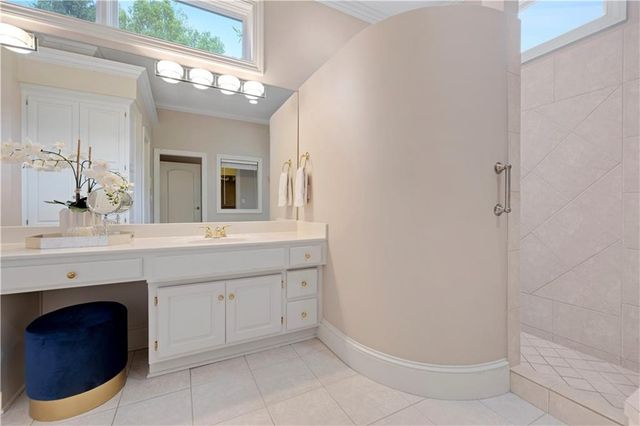 16890 Meadow Lane, Loch Lloyd, MO 64012