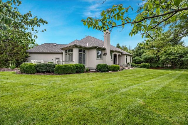 16890 Meadow Lane, Loch Lloyd, MO 64012