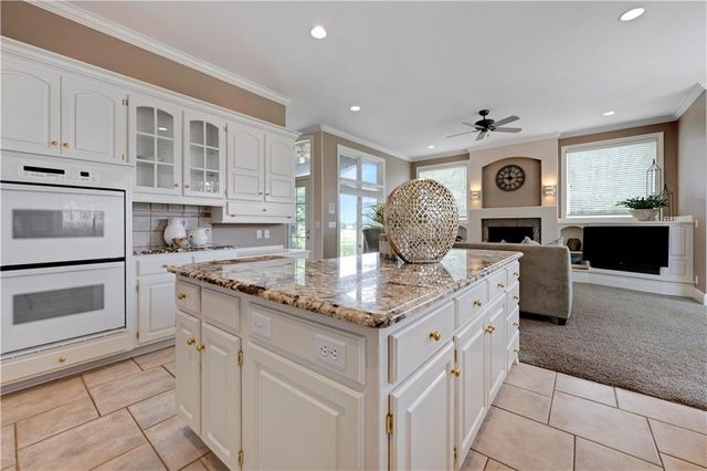 16890 Meadow Lane, Loch Lloyd, MO 64012