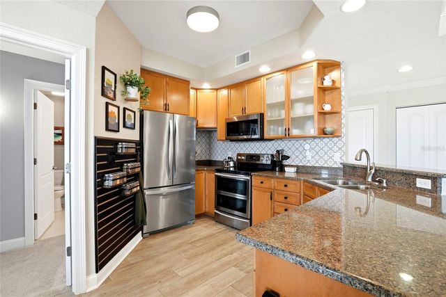 750 4TH AVENUE S 705D, St Petersburg, FL 33701