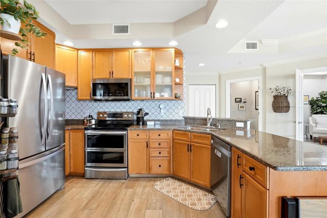 750 4TH AVENUE S 705D, St Petersburg, FL 33701