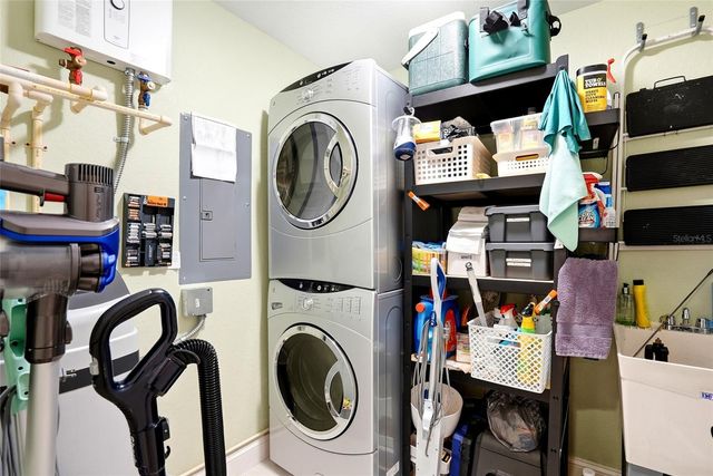 750 4TH AVENUE S 705D, St Petersburg, FL 33701