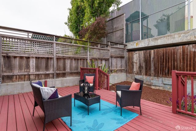 1354 Palou Avenue, San Francisco, CA 94124