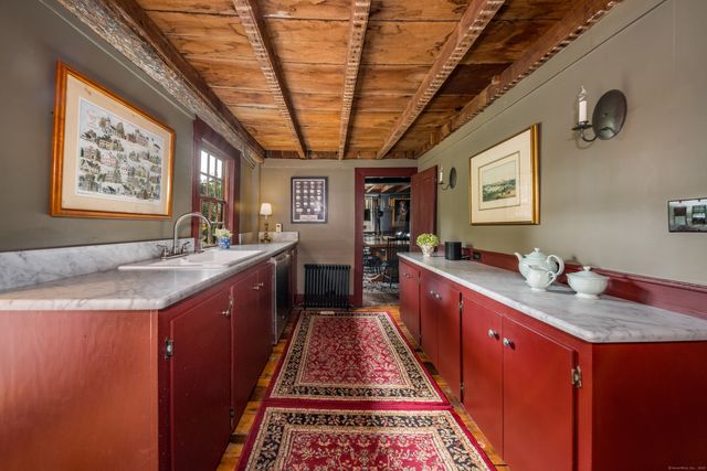 575 Leetes Island Road, Guilford, CT 06437