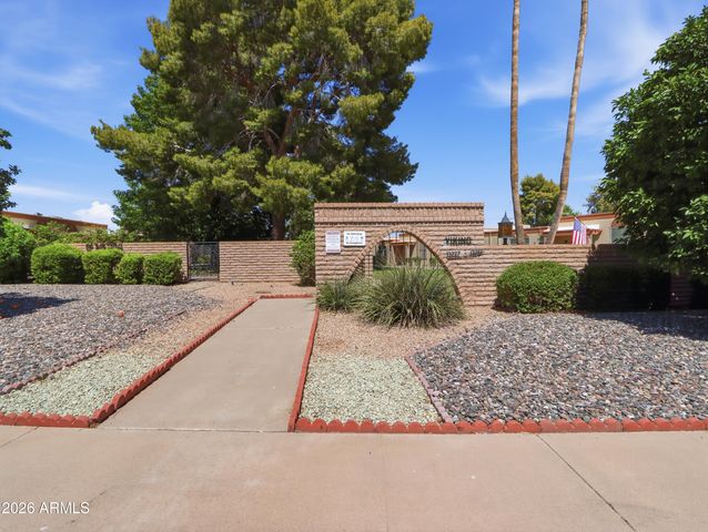 13247 N CEDAR Drive, Sun City, AZ 85351