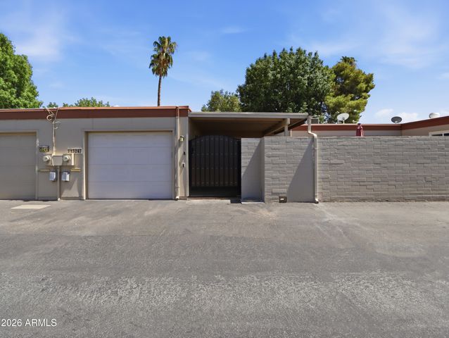 13247 N CEDAR Drive, Sun City, AZ 85351