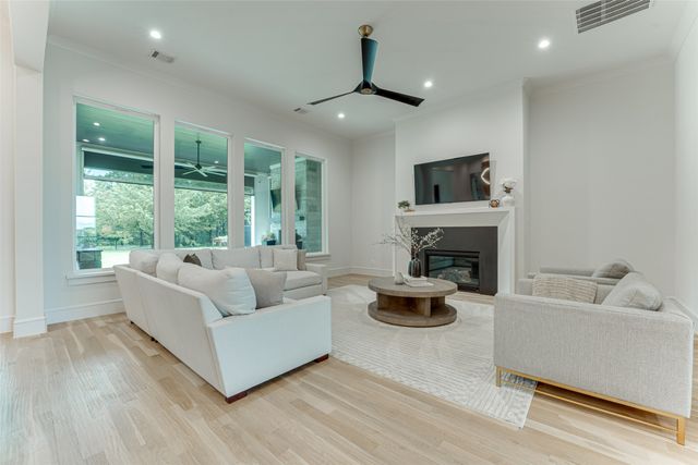 121 Sawgrass Drive, Heath, TX 75032
