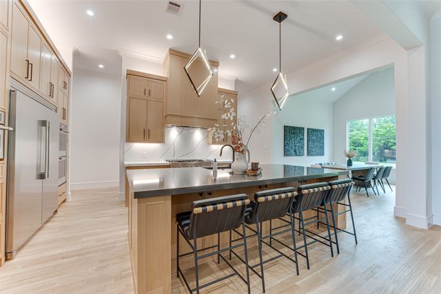 121 Sawgrass Drive, Heath, TX 75032