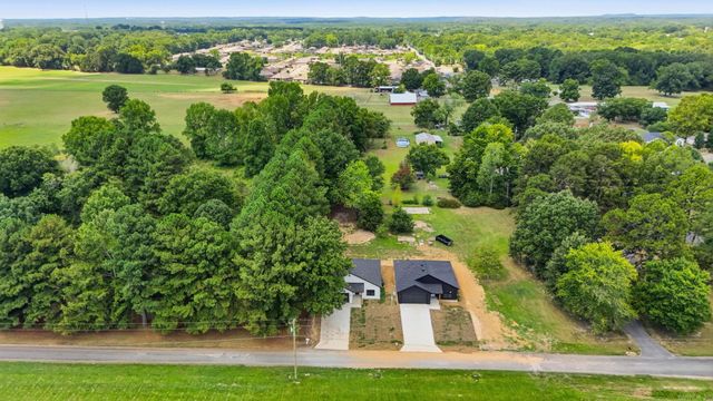 40 Whipporwill, Ward, AR 72176