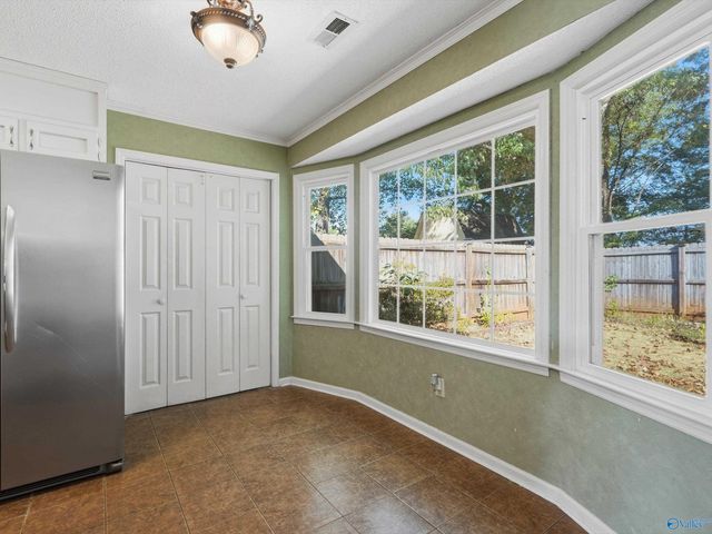 308 N Oxford Circle NW, Meridianville, AL 35759