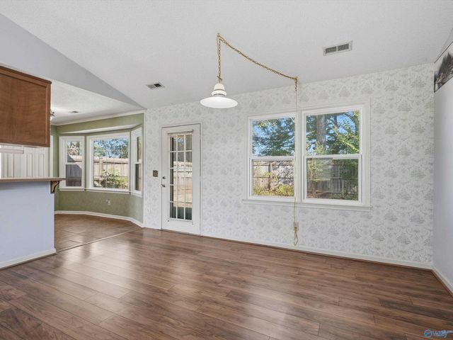 308 N Oxford Circle NW, Meridianville, AL 35759