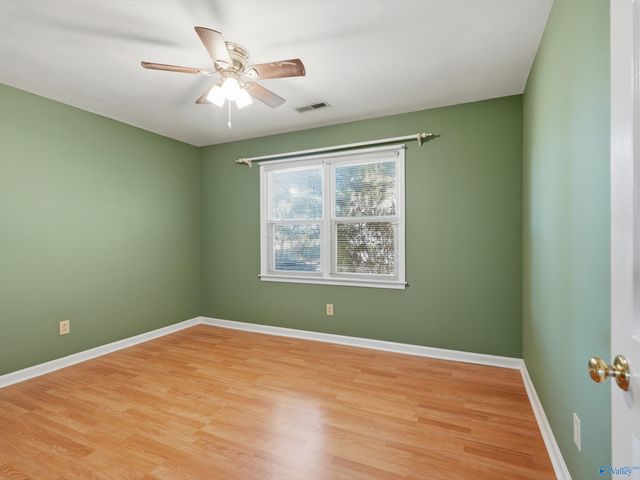 308 N Oxford Circle NW, Meridianville, AL 35759