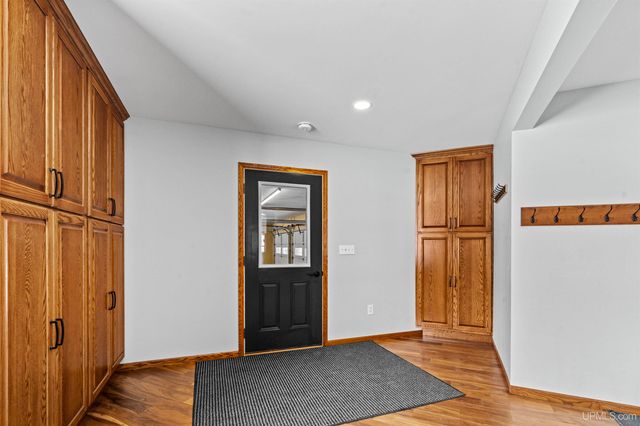 47212 Main Street, Houghton, MI 49931