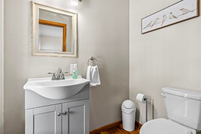 47212 Main Street, Houghton, MI 49931