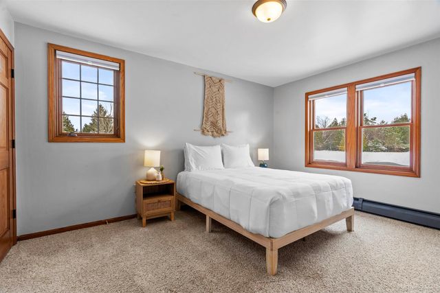 47212 Main Street, Houghton, MI 49931