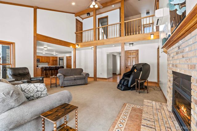 47212 Main Street, Houghton, MI 49931