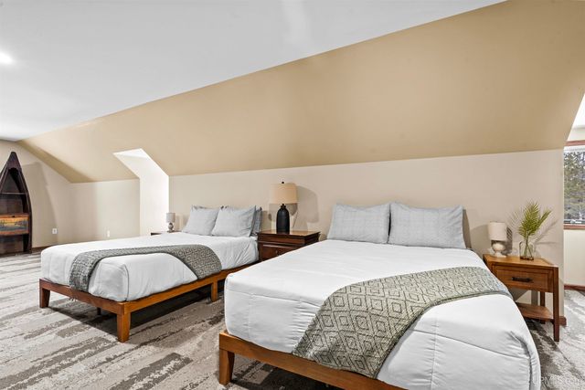 47212 Main Street, Houghton, MI 49931