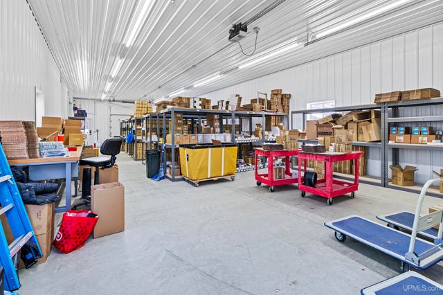 47212 Main Street, Houghton, MI 49931