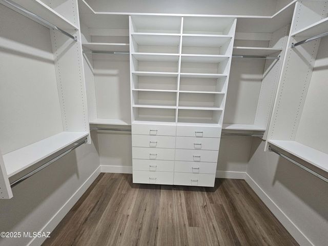 2020 E River Rd Unit 102, Tucson, AZ 85718