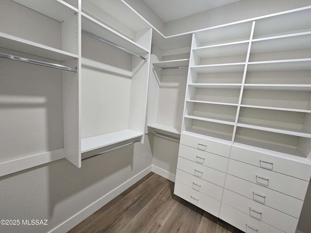 2020 E River Rd Unit 102, Tucson, AZ 85718