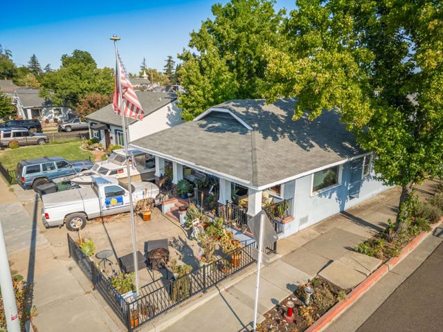 224 Pleasant St, Roseville, CA 95678