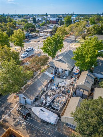 224 Pleasant St, Roseville, CA 95678