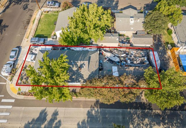 224 Pleasant St, Roseville, CA 95678