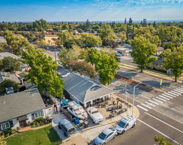 224 Pleasant St, Roseville, CA 95678