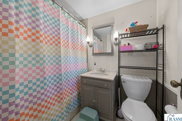 1337 N 5th Street, Mankato, MN 56001